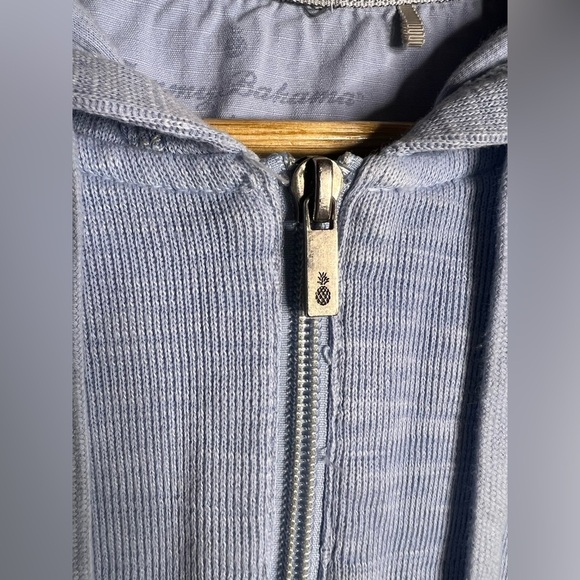 Tommy Bahama Tobago Full zip hoodie in light sky color.  Size Medium. - Picture 5 of 9